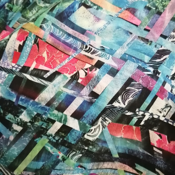 Lululemon Tracker Shorts 3.5" Lined Special Edition Seawheeze Blue Pink Size 8 - Picture 9 of 14